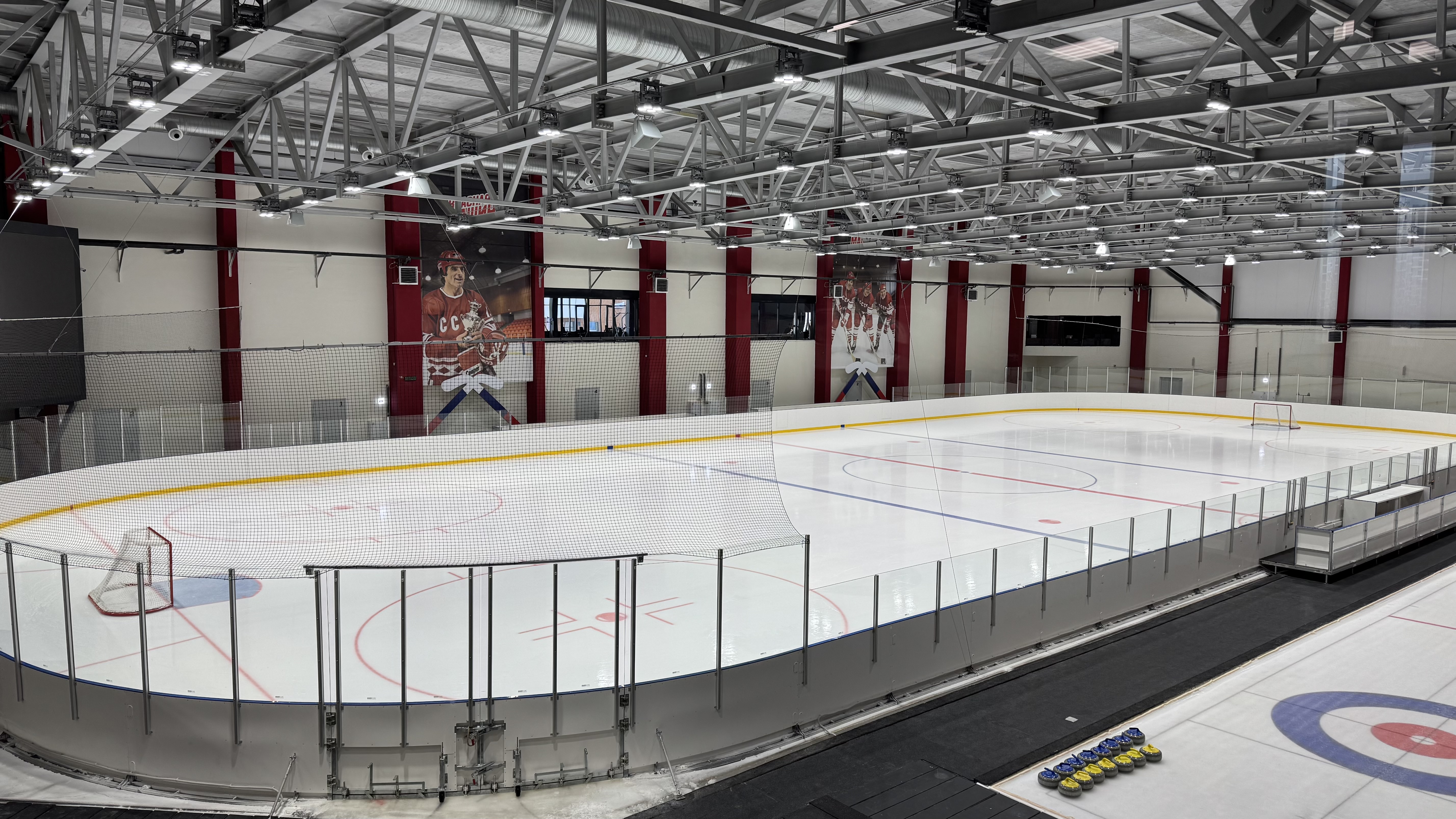 Ледовая арена «Красная Машина» приглашает на массовые катания!