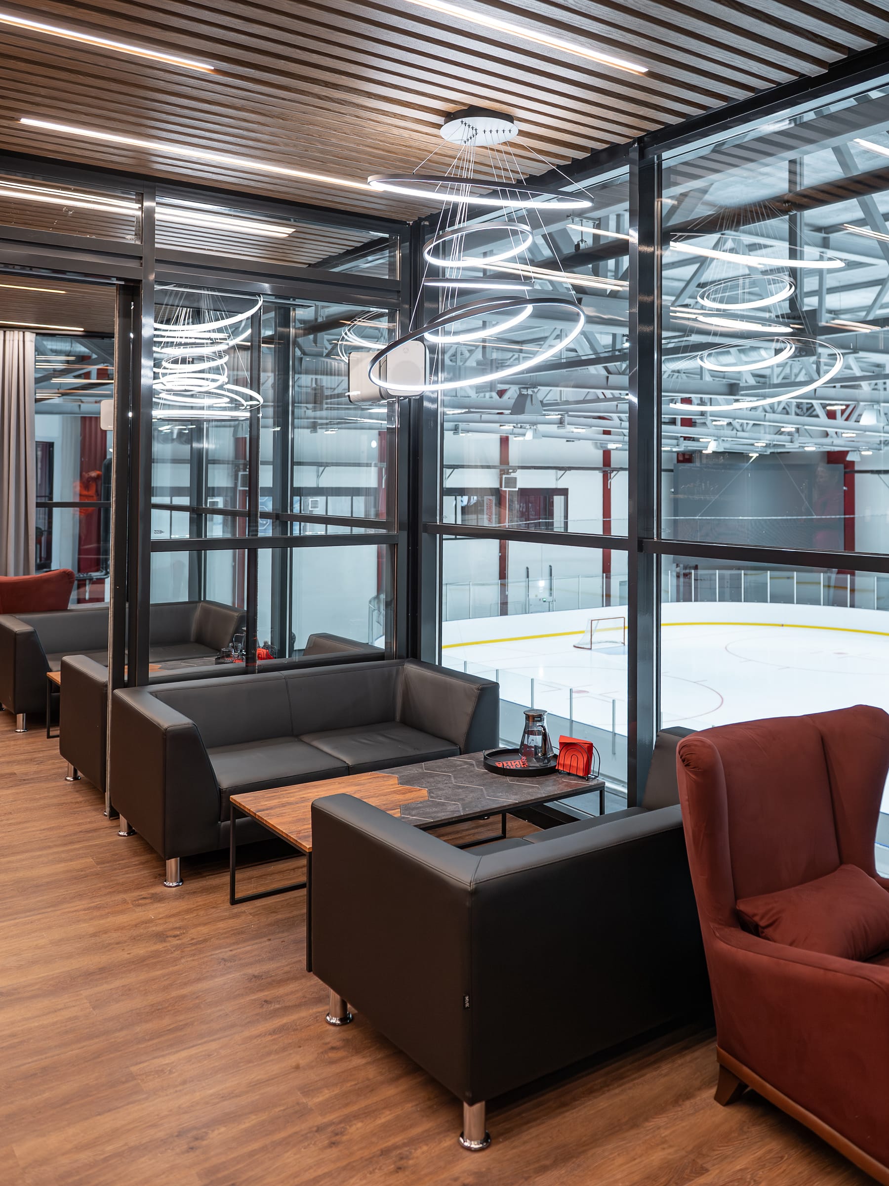 ВИП-зал — фото 2